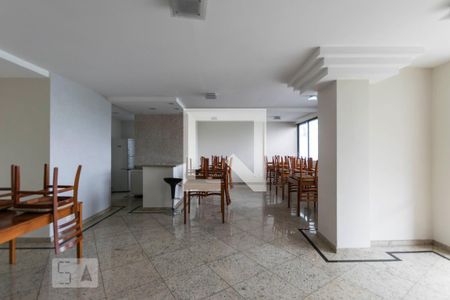 Apartamento para alugar com 153m², 3 quartos e 3 vagas Apartamento para alugar com 153m², 3 quartos e 3 vagasÁrea comum - Salão de festas