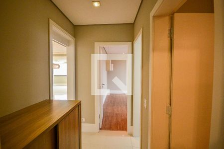 Apartamento para alugar com 153m², 3 quartos e 3 vagas Apartamento para alugar com 153m², 3 quartos e 3 vagasCirculação