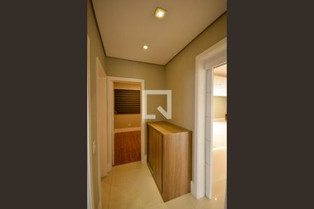 Apartamento para alugar com 153m², 3 quartos e 3 vagas Apartamento para alugar com 153m², 3 quartos e 3 vagasCirculação