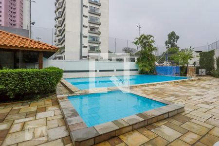Apartamento para alugar com 153m², 3 quartos e 3 vagas Apartamento para alugar com 153m², 3 quartos e 3 vagasPiscina