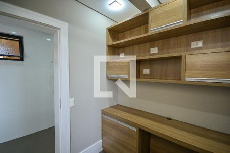 Apartamento para alugar com 153m², 3 quartos e 3 vagas Apartamento para alugar com 153m², 3 quartos e 3 vagasEscritório