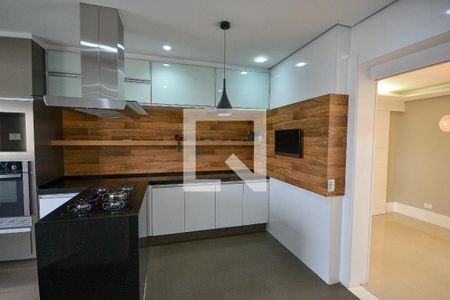 Apartamento para alugar com 153m², 3 quartos e 3 vagas Apartamento para alugar com 153m², 3 quartos e 3 vagasCozinha