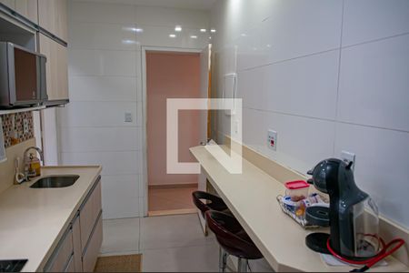 Apartamento à venda com 71m², 2 quartos e 1 vagacozinha