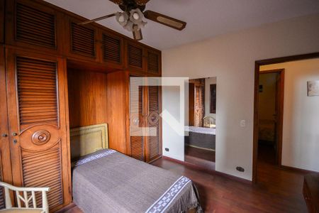 Casa à venda com 410m², 4 quartos e 4 vagasQuarto 2