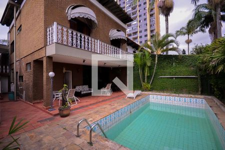 Casa à venda com 410m², 4 quartos e 4 vagasPiscina