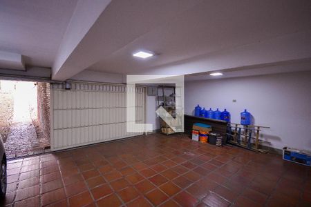 Casa à venda com 410m², 4 quartos e 4 vagasGaragem