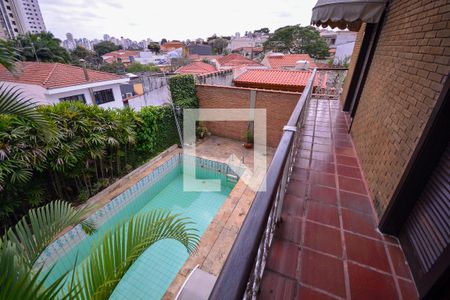 Casa à venda com 410m², 4 quartos e 4 vagasVaranda Quarto 3 e 4