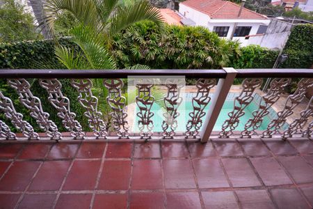 Casa à venda com 410m², 4 quartos e 4 vagasVaranda Quarto 3 e 4