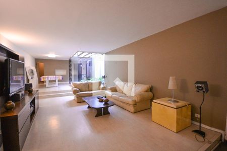 Sala de casa à venda com 4 quartos, 410m² em Bosque da Saúde, São Paulo