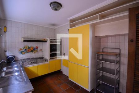 Casa à venda com 410m², 4 quartos e 4 vagasCozinha