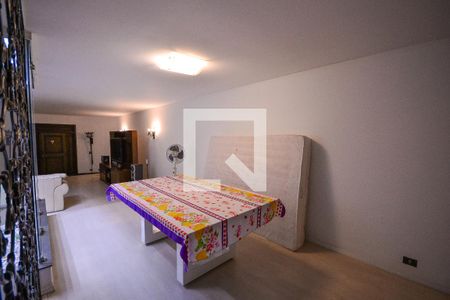 Sala de casa à venda com 4 quartos, 410m² em Bosque da Saúde, São Paulo