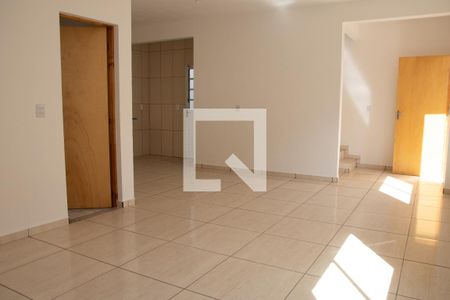 Sala de casa à venda com 2 quartos, 120m² em Vila Gustavo, São Paulo