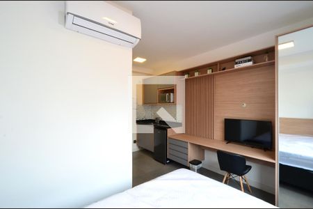 Sala/Cozinha de kitnet/studio para alugar com 1 quarto, 18m² em Vila Clementino, São Paulo