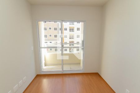 Sala de apartamento à venda com 2 quartos, 48m² em Rubem Berta, Porto Alegre
