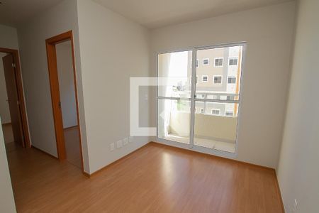 Sala de apartamento à venda com 2 quartos, 48m² em Rubem Berta, Porto Alegre