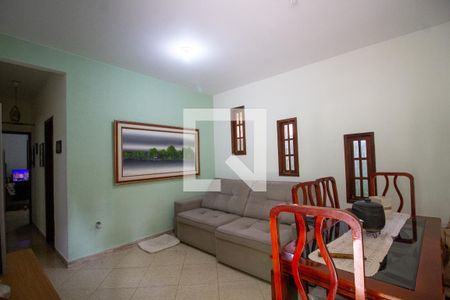Sala de casa à venda com 3 quartos, 300m² em Camorim, Rio de Janeiro