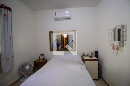 Suíte de casa à venda com 3 quartos, 300m² em Camorim, Rio de Janeiro