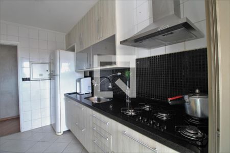 Apartamento à venda com 85m², 3 quartos e 2 vagasCozinha