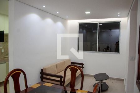 Sala de apartamento para alugar com 2 quartos, 50m² em Cabral, Contagem