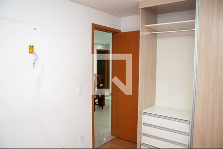 Quarto 1 de apartamento para alugar com 2 quartos, 50m² em Cabral, Contagem