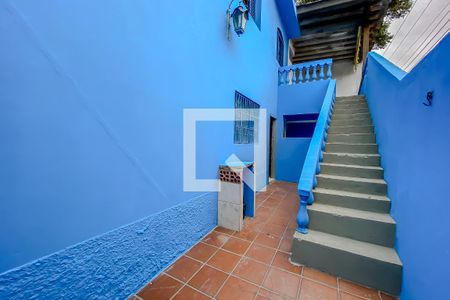 Casa à venda com 220m², 3 quartos e 2 vagasQuintal