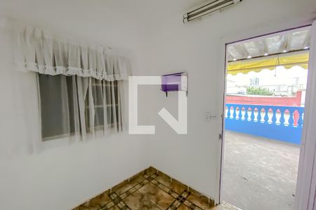 Casa à venda com 220m², 3 quartos e 2 vagasQuarto de Serviço