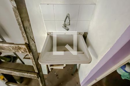 Casa à venda com 220m², 3 quartos e 2 vagasDetalhe Banheiro de Serviço