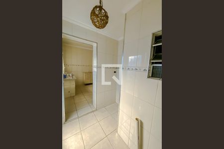 Casa à venda com 220m², 3 quartos e 2 vagasLavanderia