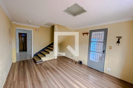 Sala de casa à venda com 3 quartos, 220m² em Vila Diva (zona Leste), São Paulo