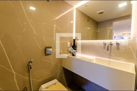 Apartamento à venda com 243m², 4 quartos e 1 vagaBanheiro