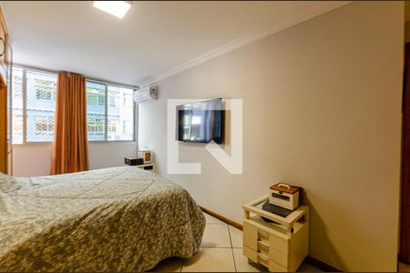 Apartamento à venda com 243m², 4 quartos e 1 vagaSuite