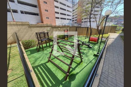 Apartamento à venda com 42m², 2 quartos e 1 vaga Apartamento à venda com 42m², 2 quartos e 1 vagaÁrea Comum - Playground