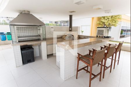 Apartamento para alugar com 166m², 3 quartos e 2 vagas Apartamento para alugar com 166m², 3 quartos e 2 vagasÁrea comum - Churrasqueira