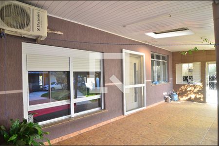 Casa para alugar com 300m², 2 quartos e 1 vagaVaranda