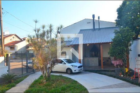 Casa para alugar com 300m², 2 quartos e 1 vagaPátio