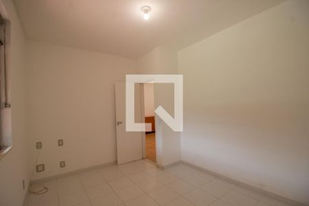 Casa de condomínio à venda com 1200m², 3 quartos e 8 vagasQuarto 2