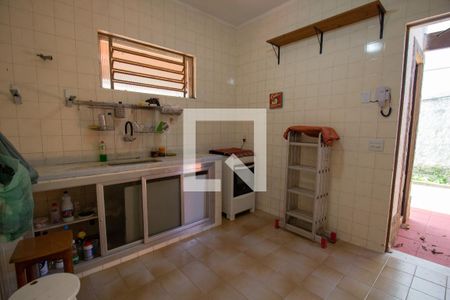 Casa de condomínio à venda com 1200m², 3 quartos e 8 vagasCozinha
