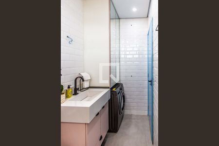 Banheiro de apartamento à venda com 1 quarto, 40m² em República, São Paulo