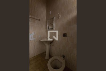 Casa para alugar com 75m², 2 quartos e sem vagaBanheiro