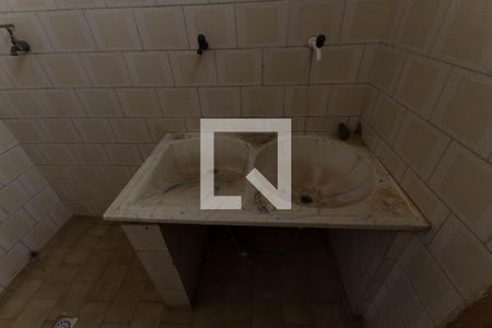 Casa para alugar com 75m², 2 quartos e sem vagaÁrea de Serviço