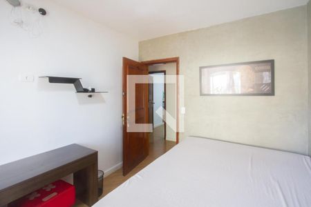 Casa à venda com 600m², 5 quartos e 6 vagasQuarto 2