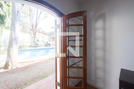 Casa à venda com 600m², 5 quartos e 6 vagasQuarto 2