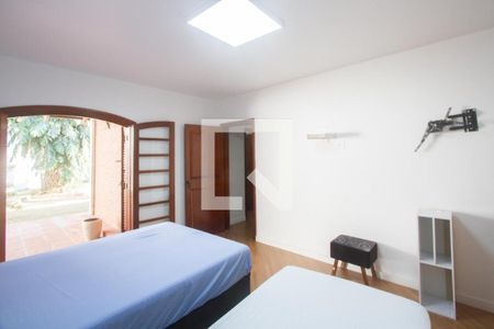 Casa à venda com 600m², 5 quartos e 6 vagasSuíte 2