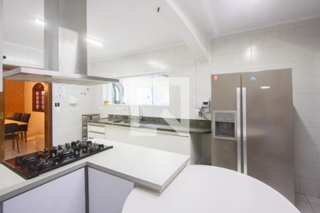Casa à venda com 600m², 5 quartos e 6 vagasCozinha
