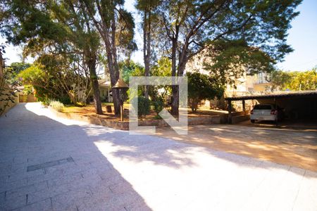 Casa à venda com 230m², 4 quartos e 4 vagas Casa à venda com 230m², 4 quartos e 4 vagasQuintal