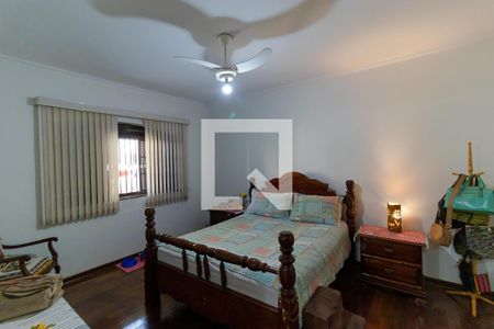 Casa à venda com 230m², 4 quartos e 4 vagas Casa à venda com 230m², 4 quartos e 4 vagasSuíte 02