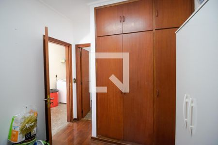 Casa à venda com 230m², 4 quartos e 4 vagas Casa à venda com 230m², 4 quartos e 4 vagasQuarto de Serviço