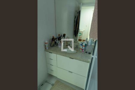 Apartamento à venda com 240m², 4 quartos e 2 vagasBanheiro da Suíte 2