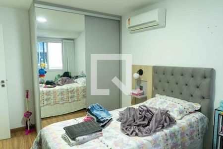 Apartamento à venda com 240m², 4 quartos e 2 vagasQuarto 1