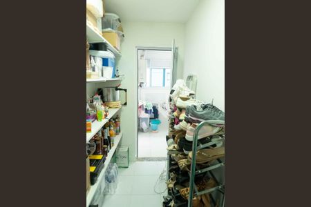 Apartamento à venda com 240m², 4 quartos e 2 vagasQuarto de Serviço